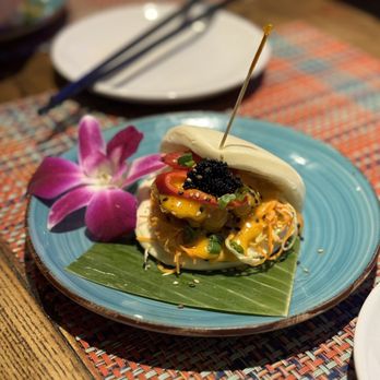 BITES Asian Kitchen + Bar - Lobster bao - Japanese Near Me - Chicago, Illinois