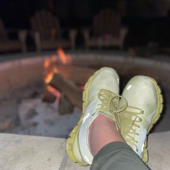 The Lodge At Cypress Falls - Fire pit lawn area - Hotels Near Me - Wimberley, Texas The Lodge At Cypress Falls - Fire pit lawn area - Hotels Near Me - Wimberley, Texas