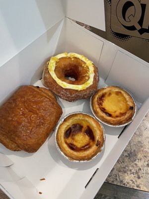 Paris Baguette by null