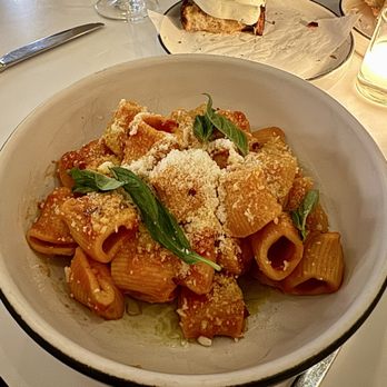 Misi - Mezze Rigatoni - Italian Near Me - Brooklyn, New York Misi - Mezze Rigatoni - Italian Near Me - Brooklyn, New York