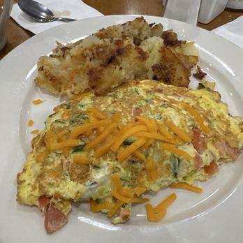 The Diner - Veggie omelette - Desserts Near Me - Jamesburg, New Jersey