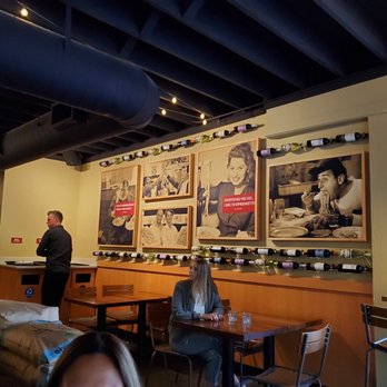 Due' Cucina - Roosevelt - Italian Near Me - Seattle, Washington