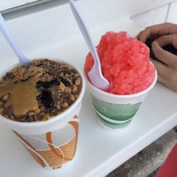 Elizabeth & Ziggy's Snowballs and Shaved Ice - Reese's pieces for my savory fix and strawberry daiquiri for the sweet. Yum!