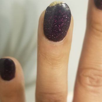 S & D Nails - Chipped and covered with gold polish - Nail Salons Near Me - Fairborn, Ohio S & D Nails - Chipped and covered with gold polish - Nail Salons Near Me - Fairborn, Ohio