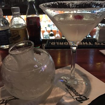 Bob Heilman's Beachcomber - Great Martinis - Seafood Near Me - Clearwater Beach, Florida