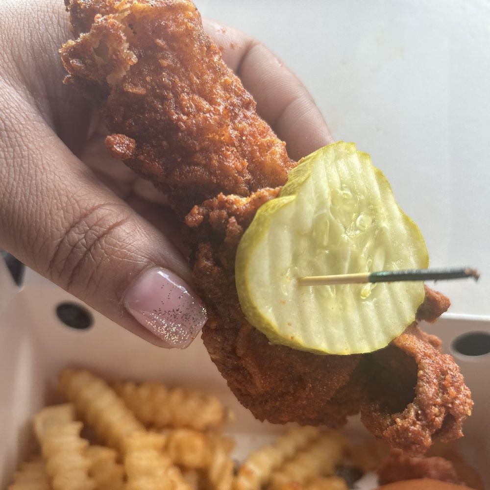 Houston TX Hot Chicken - Tender - Chicken Shop Near Me - Las Vegas, Nevada