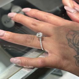 The ring I picked out! The ring I picked out!