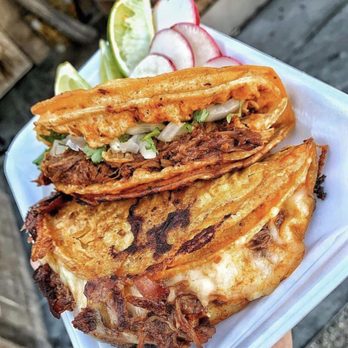 Tacos Sinaloa - a close up of a taco sandwich - Food Trucks Near Me Tacos Sinaloa - a close up of a taco sandwich - Food Trucks Near Me
