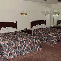 Live Oak Resort - Cabin Rentals