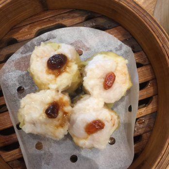 Tim Ho Wan - Steamed Pork Dumplings W/Shrimp (Siu Mai) 鮮蝦燒賣皇 (Very good) - Dim Sum Near Me - Cebu City, CEB Tim Ho Wan - Steamed Pork Dumplings W/Shrimp (Siu Mai) 鮮蝦燒賣皇 (Very good) - Dim Sum Near Me - Cebu City, CEB