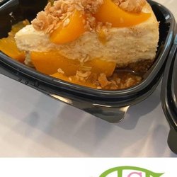 Tracey's Sweet Treats - Peach Cobbler Cheesecake
