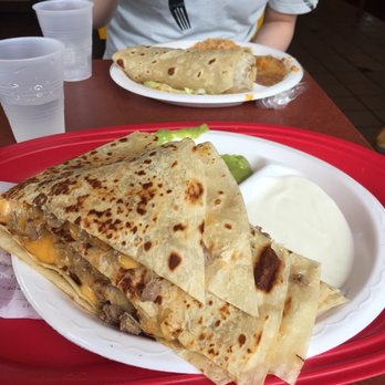 El Tapatio - the largest carne asada quesadilla i've ever seen - Mexican Near Me - Page, Arizona