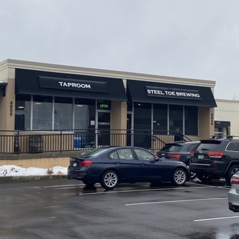 Steel Toe Brewing - Breweries Near Me - St Louis Park, Minnesota