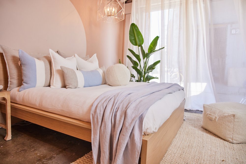 HOUSE OF CINDY Updated September 2024 67 Photos 628 E 62nd St