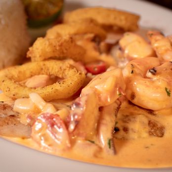 Kuba Kitchen - Pargo Capitan - Cuban Near Me - Miami, Florida Kuba Kitchen - Pargo Capitan - Cuban Near Me - Miami, Florida