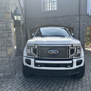 Miles: The Auto Spa - Car Wash Near Me - Franklin, Tennessee