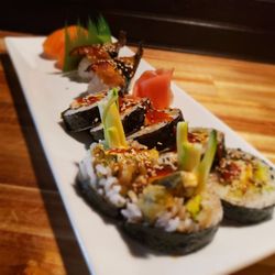 Asian Noodle Bar - New Mexico Maki Unagi Nigiri Salmon Nigiri