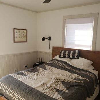 Day Dream Cabins - Bedroom - Vacation Rentals Near Me - Fredericksburg, Texas Day Dream Cabins - Bedroom - Vacation Rentals Near Me - Fredericksburg, Texas