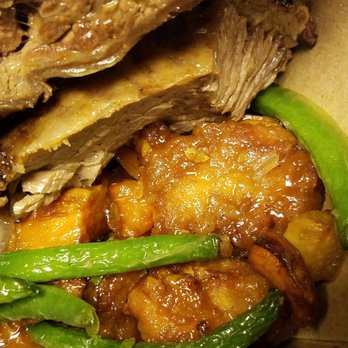 Wholesome Fresh - Cashew chicken, green beans, & braised steak - Delis Near Me - Cambridge, Massachusetts