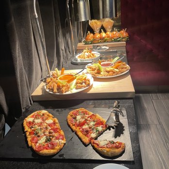 Raise Lounge - a variety of pizzas and appetizers - Lounges Near Me - Inglewood, California Raise Lounge - a variety of pizzas and appetizers - Lounges Near Me - Inglewood, California