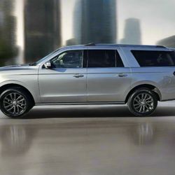 Jones Limousine - Jones Limousine LLC offers airport transportation in our Ford Expedition, serving Kissimmee, Haines City and the surrounding areas.