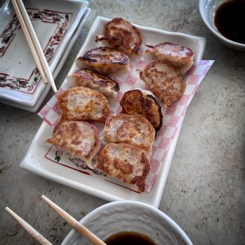 Jewel’s Noodle Kitchen - Pan fried pot stickers - Chinese Near Me - Tucson, Arizona Jewel’s Noodle Kitchen - Pan fried pot stickers - Chinese Near Me - Tucson, Arizona