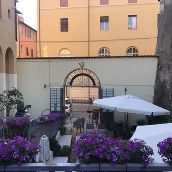 La Crescentina - Great spot to sit outside in peace with a beer. - Wine Bars Near Me - Pisa, PI