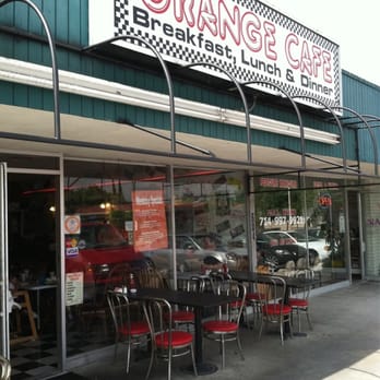 Orange Cafe Bistro - Front view - Breakfast & Brunch Near Me - Orange, California