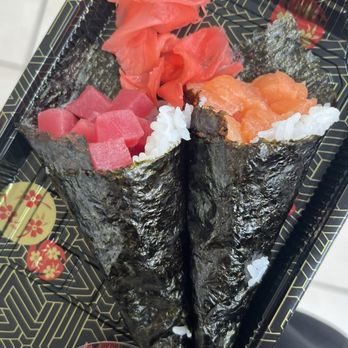 Sushi Cafe - hand rolls tuna and salmon - Sushi Bars Near Me - Providence, Rhode Island
