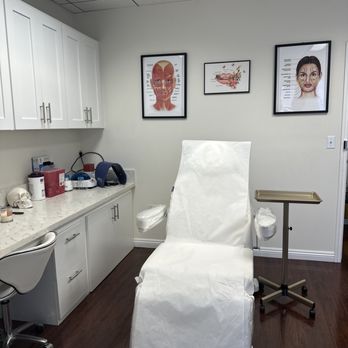 Exelus Med Spa - Medical Spas Near Me - Glendale, California