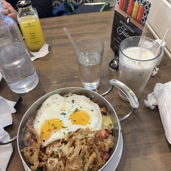Buttermilk - Coffee & Tea Near Me - Naperville, Illinois