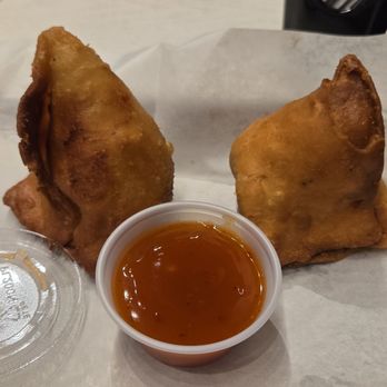 Pizza Twist - Samosas - Pasta Shops Near Me - Frisco, Texas Pizza Twist - Samosas - Pasta Shops Near Me - Frisco, Texas