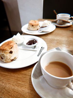 Fitzbillies by null