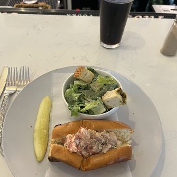 Off the Hook - My lobster  roll - Seafood Near Me - Bethany Beach, Delaware
