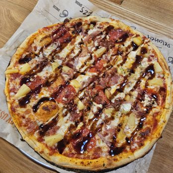 Blaze Pizza - MAKE YOUR OWN - Salad Near Me - Winter Park, Florida