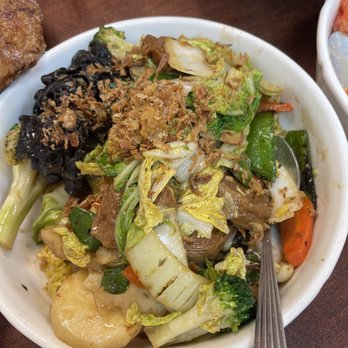 Mama Lee - Chinese Near Me - Bayside, New York