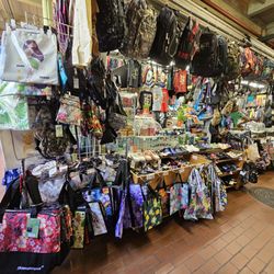 Ya FangShi Fashion - Entrance is in-between the merchandise