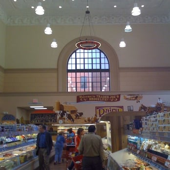 Trader Joe's - wide aisles - Grocery Near Me - Brooklyn, New York Trader Joe's - wide aisles - Grocery Near Me - Brooklyn, New York
