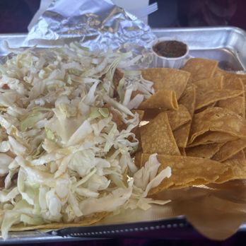 Shrimp vs Chef - Shrimp Tacos - Food Trucks Near Me - Thousand Oaks, California