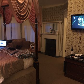 Hotel Majestic - Hotels Near Me - San Francisco, California