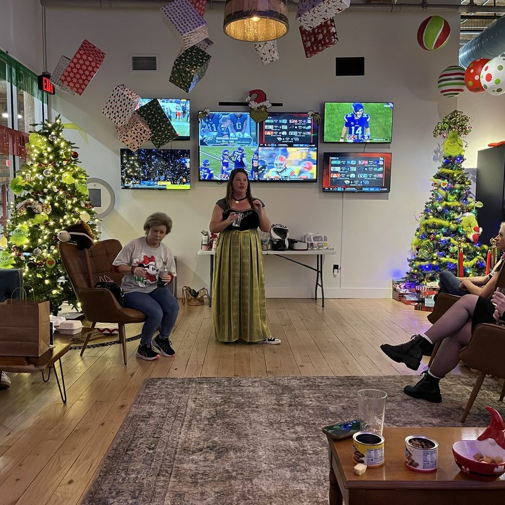 Suds & Bottles - Decorated so cute for Christmas - Wine Bars Near Me - Canton, Georgia