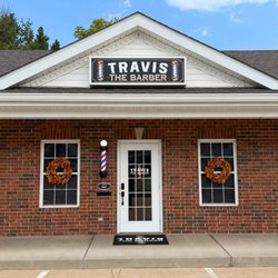 Travis The Barber - Front Entrance