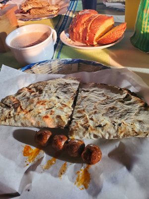 Cenaduria Oaxaqueña Donaji by null