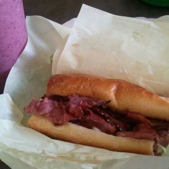 Dave's Chillin and Grillin - mmmm.......Pastrami - Sandwiches Near Me - Pasadena, California
