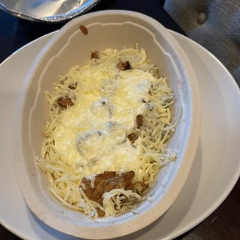 Chipotle Mexican Grill - Burrito bowl - Fast Food Near Me - Nashville, Tennessee