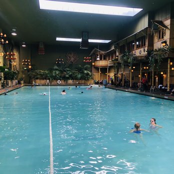 McMenamins Anderson School - Pool - Hotels Near Me - Bothell, Washington