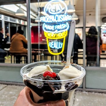 Andy's Frozen Custard - Brownie, custard sundae - Ice Cream & Frozen Yogurt Near Me - Burbank, Illinois Andy's Frozen Custard - Brownie, custard sundae - Ice Cream & Frozen Yogurt Near Me - Burbank, Illinois