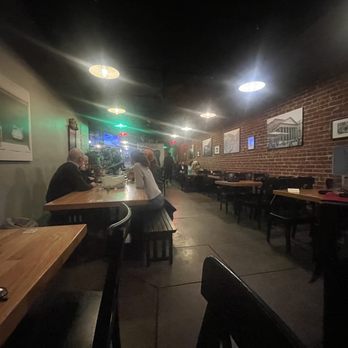 Adamo's - Indoor - New American Near Me - Sacramento, California Adamo's - Indoor - New American Near Me - Sacramento, California