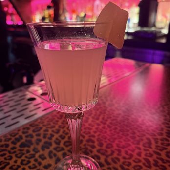 Roka Hula - Lychee martini - Beer, Wine & Spirits Near Me - Orlando, Florida
