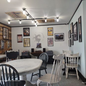 Greg’s Rockin Goat Coffee - 3 Doors Down wall - Coffee & Tea Near Me - Kingston, Oklahoma Greg’s Rockin Goat Coffee - 3 Doors Down wall - Coffee & Tea Near Me - Kingston, Oklahoma